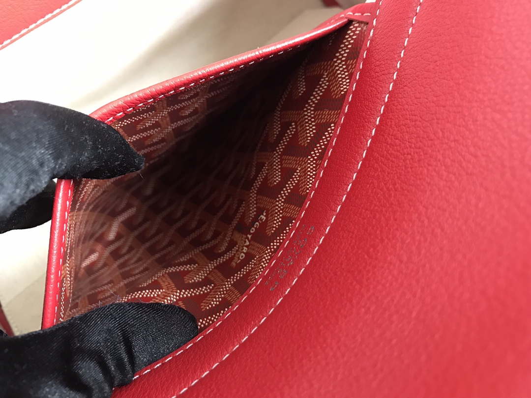 Goyard ROUETTPMLTY07CL07P Rouette Souple Bag Red