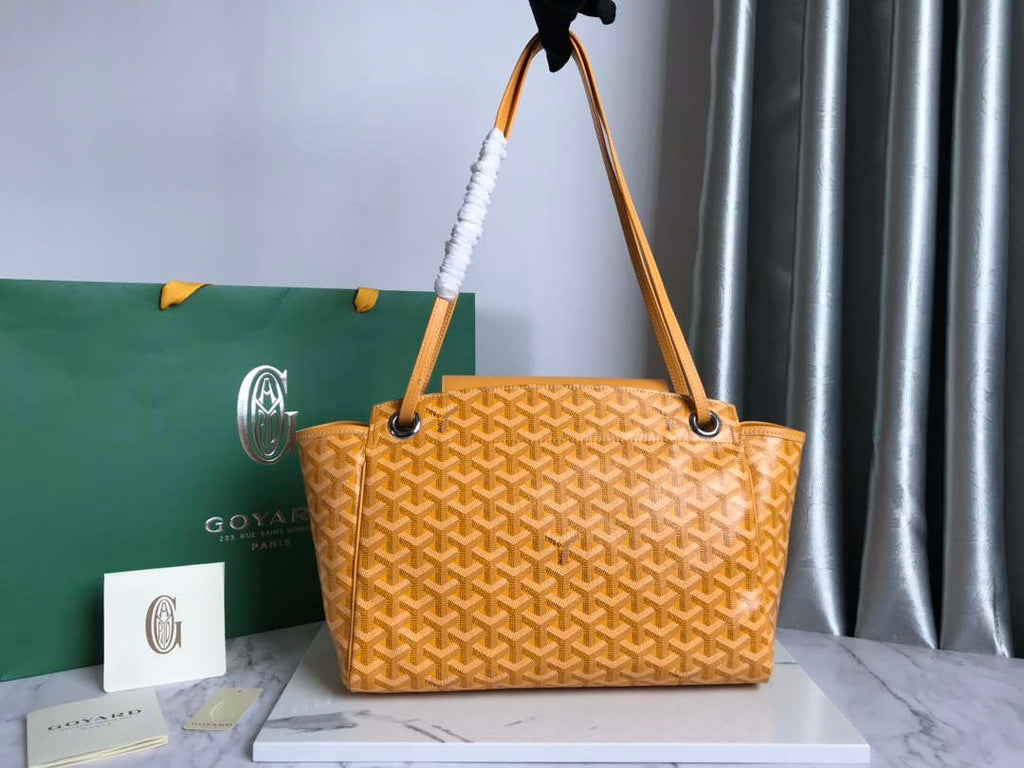 Goyard ROUETTPMLTY07CL07P Rouette Souple Bag Yellow
