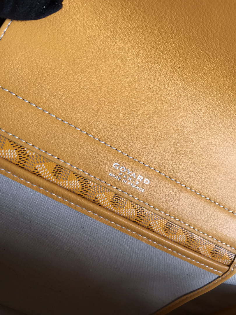 Goyard ROUETTPMLTY07CL07P Rouette Souple Bag Yellow
