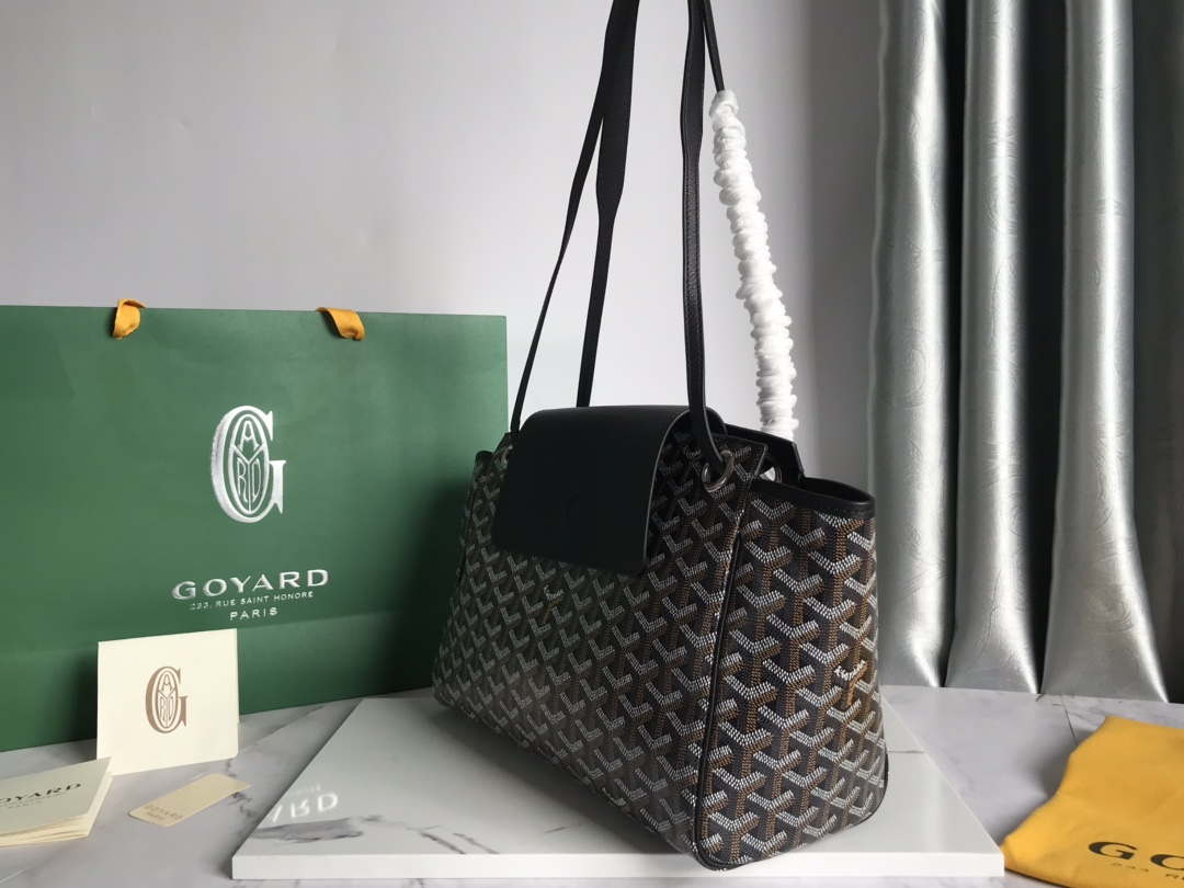 Goyard ROUETTPMLTY07CL07P Rouette Souple Bag Black