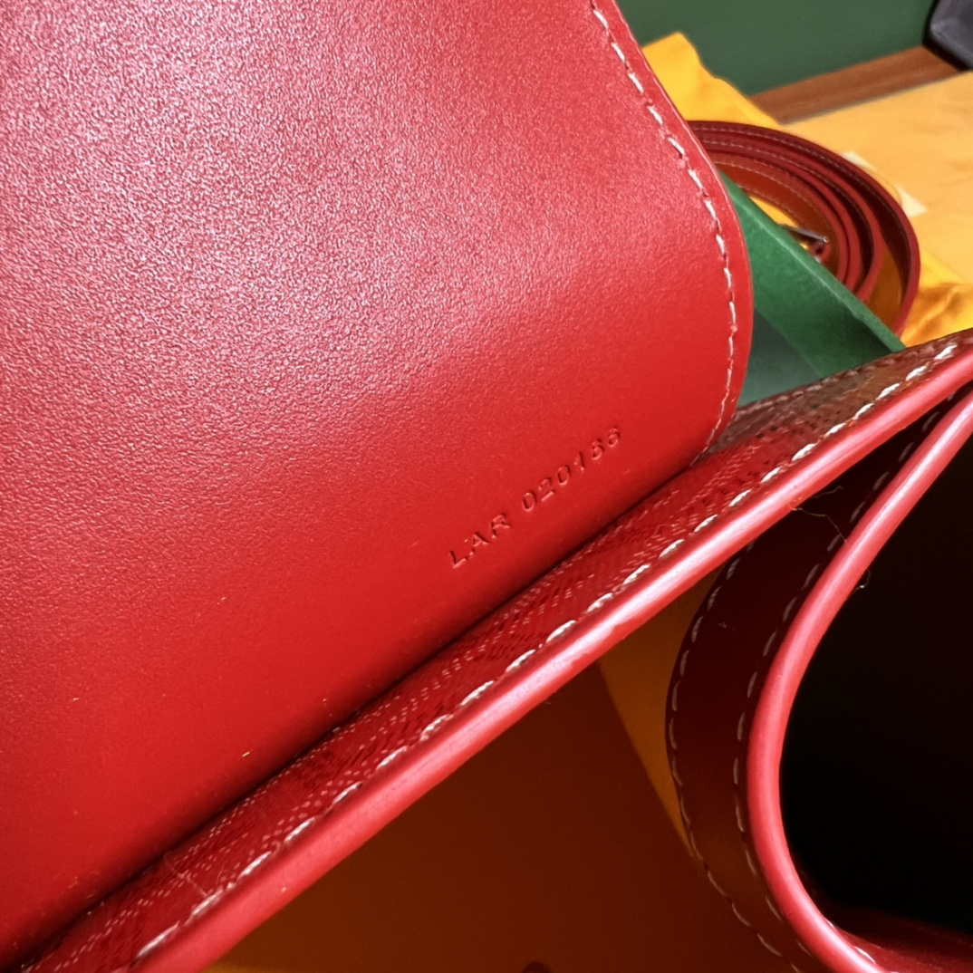 Goyard BPMLTY07CL07P Sac Saigon Pm Bag Red - Default Title - View 9