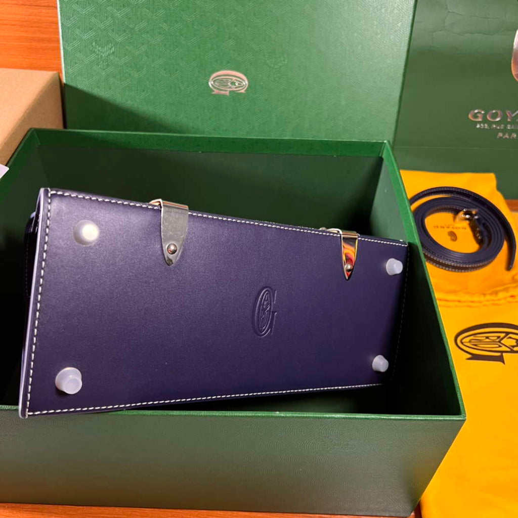 Goyard BPMLTY07CL07P Sac Saigon Pm Bag Navy Blue