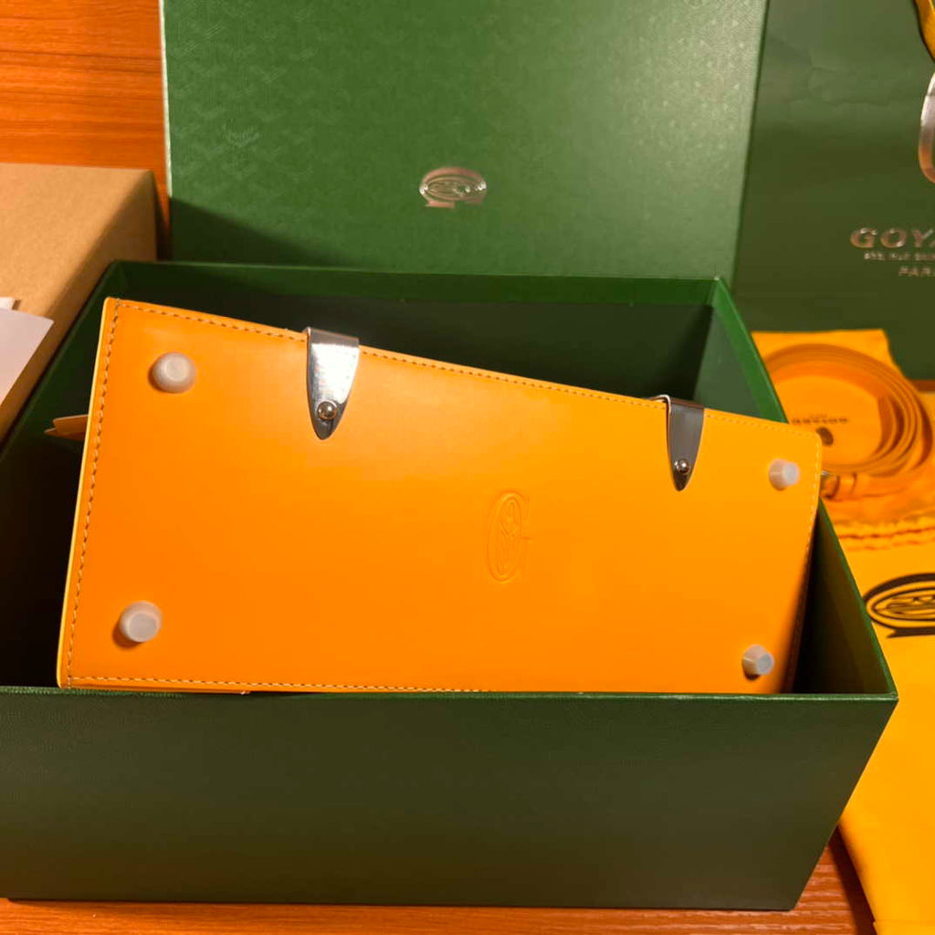 Goyard Sac Saigon Pm Bag BPMLTY07CL07P Yellow