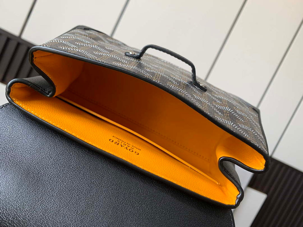 Goyard SAIGOBMINTY01CL03P Sa?gon Structur¨¦ Mini Bag G88989