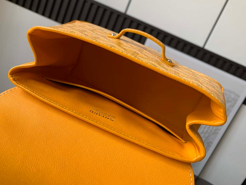 Goyard SAIGOBMINTY01CL03P Sa?gon Structur¨¦ Mini Bag G88990