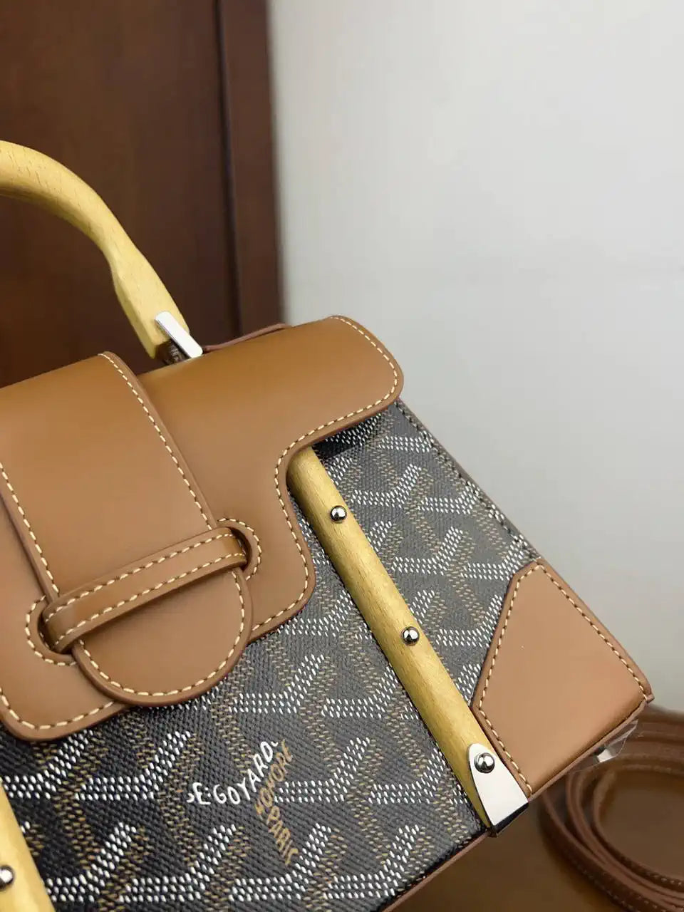 Goyard SAIGR2MINTY51CL51P Sa?gon Structur¨¦ Mini Bag G89010
