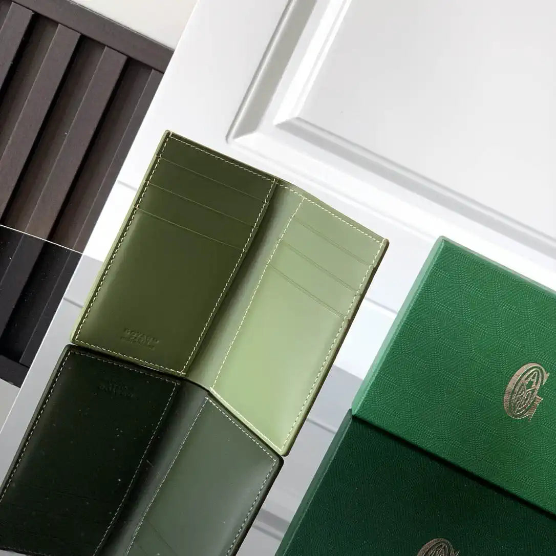 Goyard Saint-Pierre Card Wallet G25100