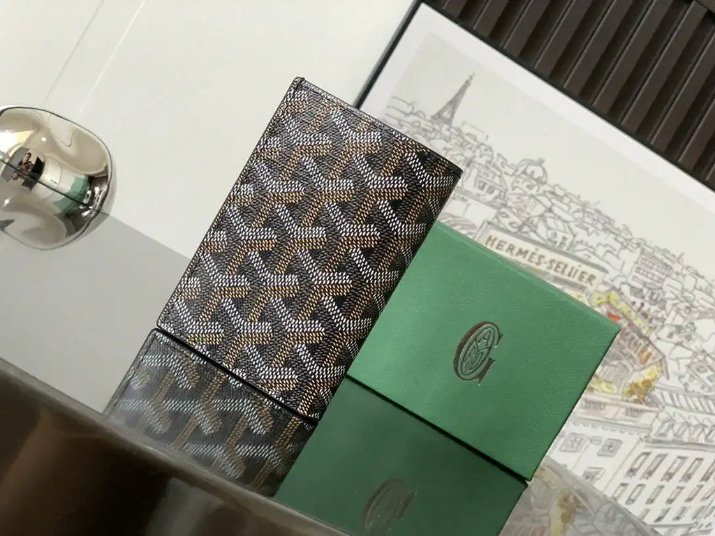 Goyard Saint-Pierre Card Wallet G25105