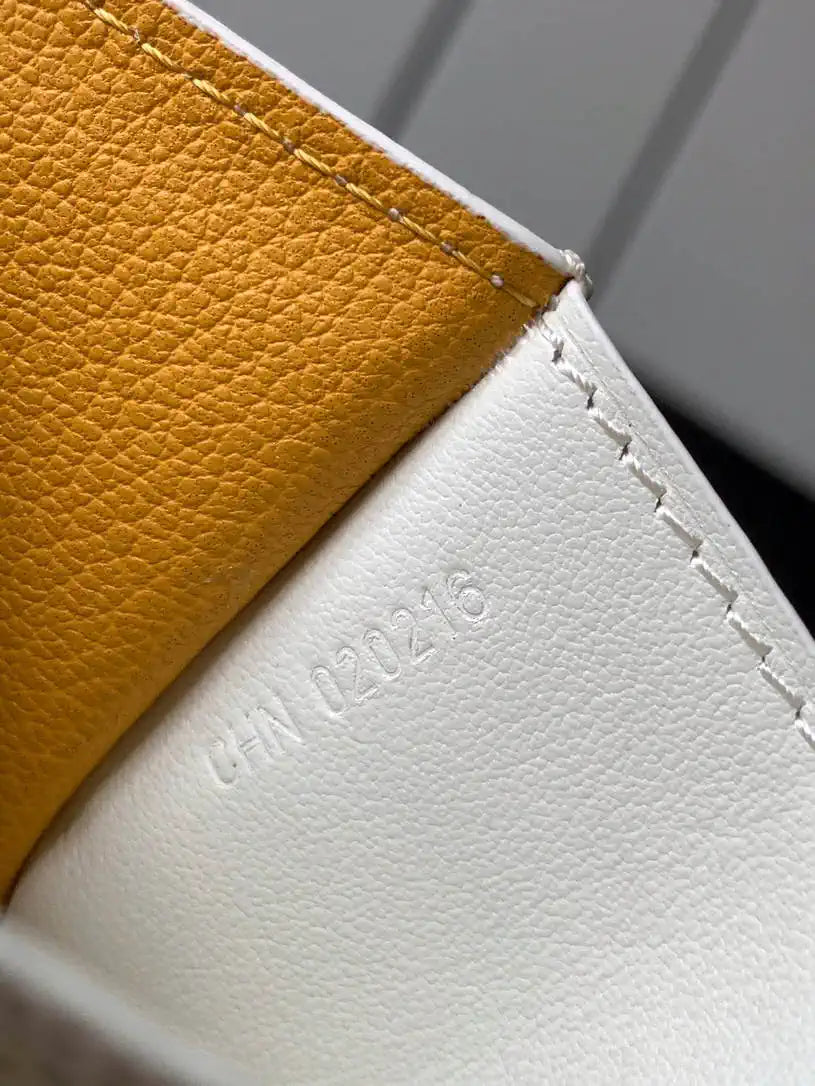 Goyard Saint-Pierre Card Wallet G25108