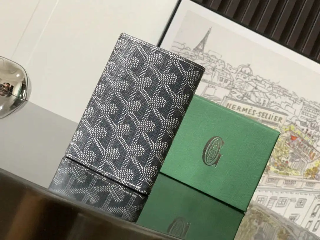 Goyard Saint-Pierre Card Wallet G25110