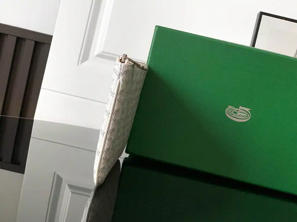 Goyard SENAT2MMLTY09CL09P S¨¦nat MM Pouch G25114