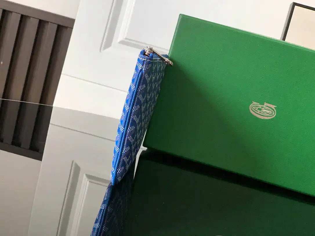 Goyard SENAT2MMLTY09CL09P S¨¦nat MM Pouch G25115