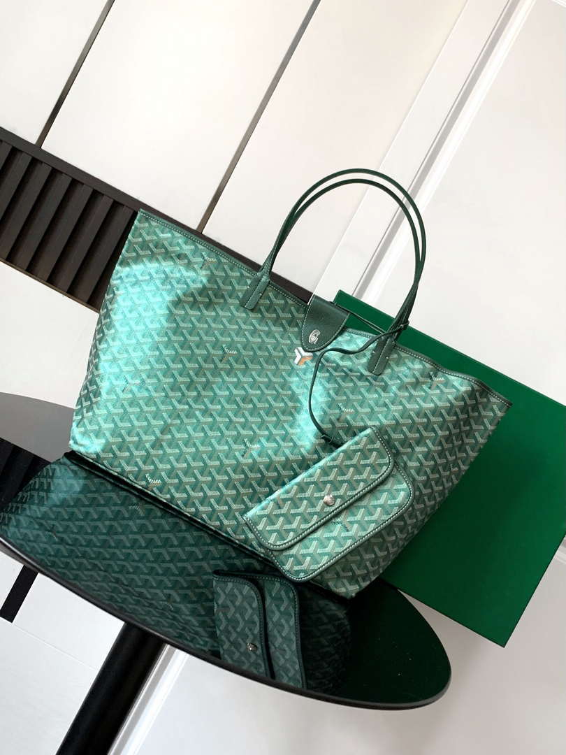 Goyard STLOUIGMLTY08CL08P Saint Louis GM Bag Pearly Green - Default Title - View 1