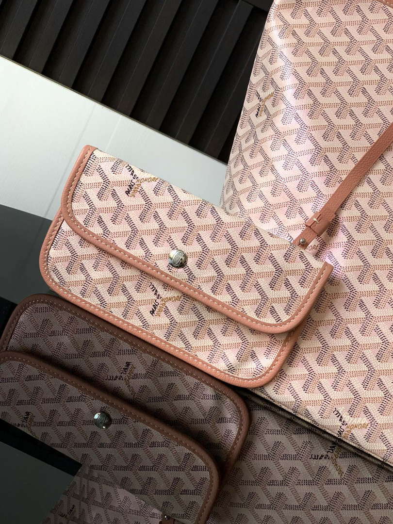 Goyard STLOUIGMLTY08CL08P Saint Louis GM Bag Pearly Pink