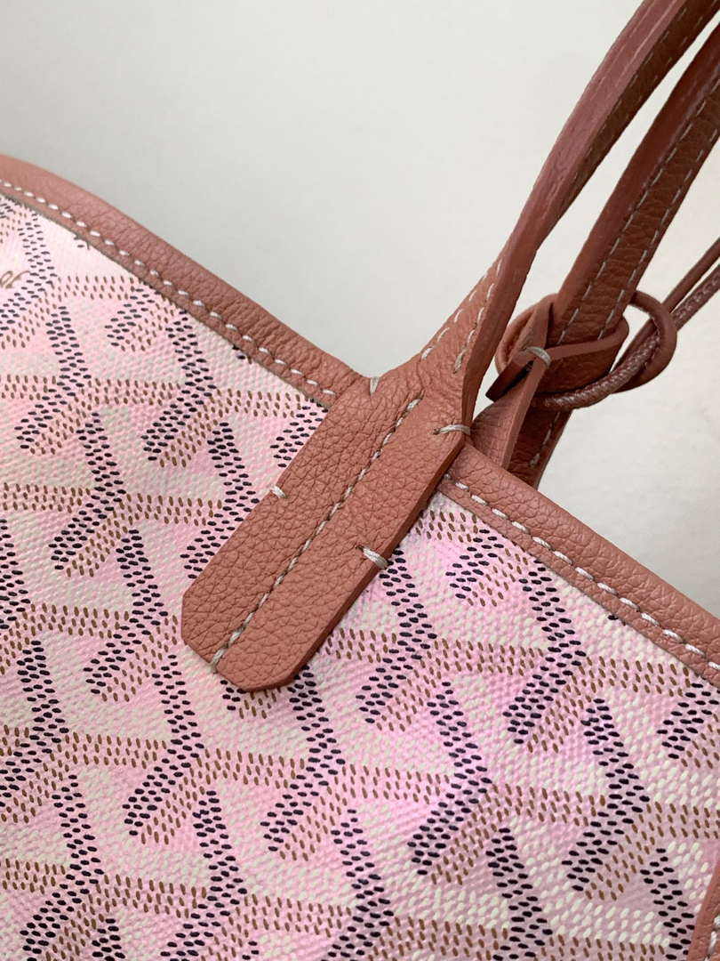 Goyard STLOUIGMLTY08CL08P Saint Louis GM Bag Pearly Pink