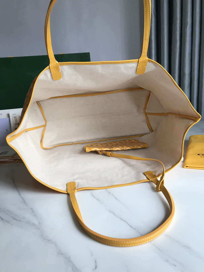 Goyard STLOUIGMLTY08CL08P Saint Louis Tote Bag G8807