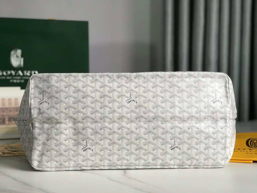 Goyard STLOUIGMLTY08CL08P Saint Louis Tote Bag G8808