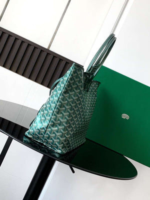 Goyard STLOUIPMLTY07CL07P Saint Louis PM Bag Pearly Green - Default Title - View 2