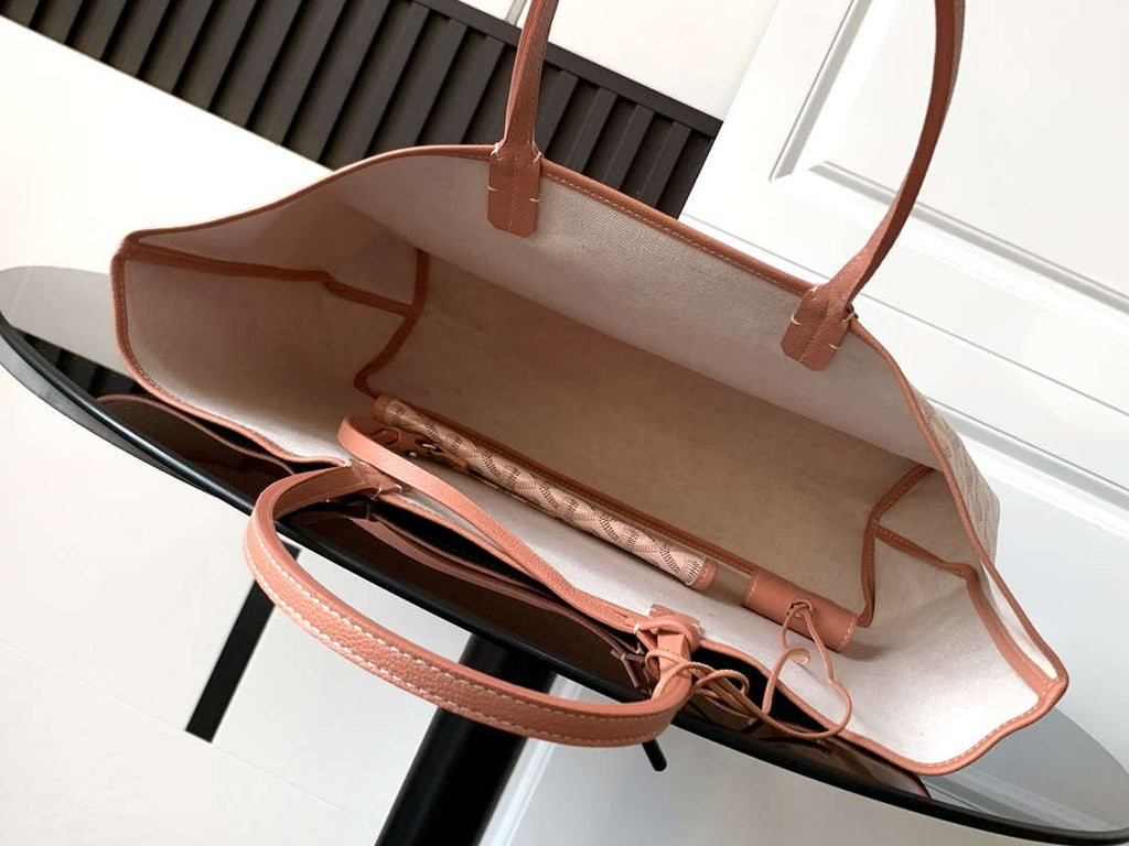 Goyard STLOUIPMLTY07CL07P Saint Louis PM Bag Pearly Pink