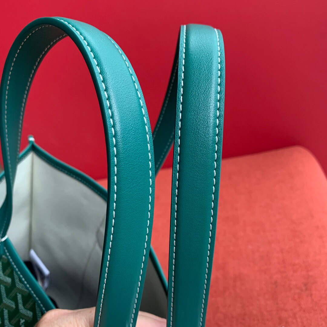 Goyard VILLETMMLTY08CL08X Villette Tote Bag MM Green