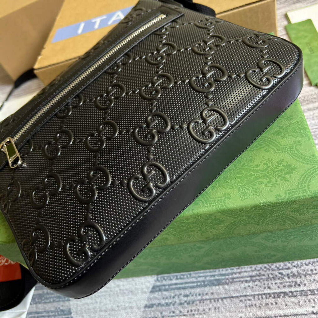 Gucci 406410 GG embossed small messenger bag Black