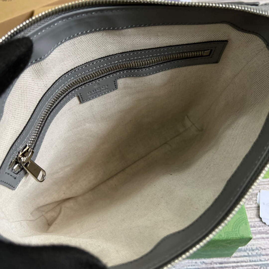 Gucci 406410 GG embossed small messenger bag Grey