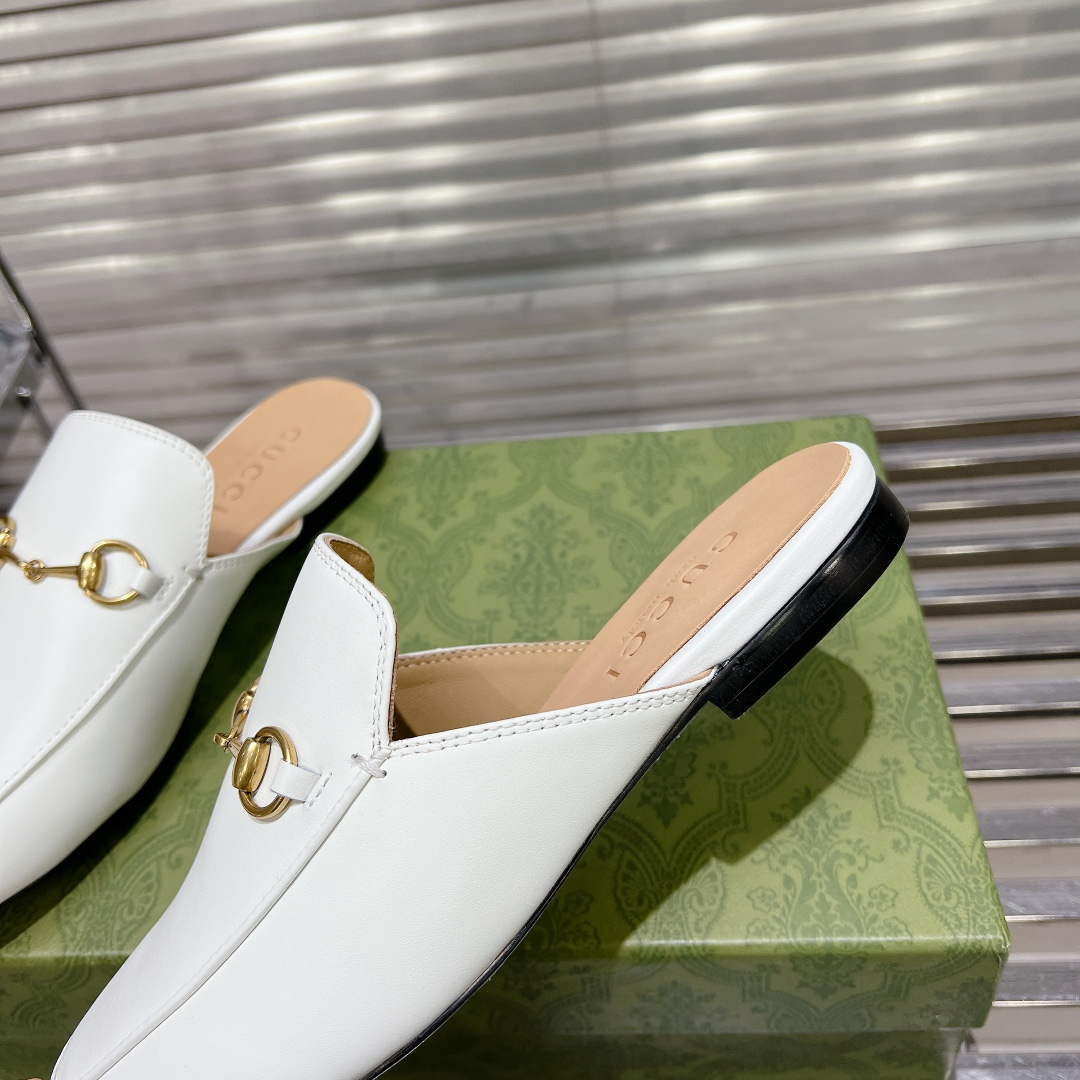 Gucci 423513 Women's Princetown Leather Slipper G53193