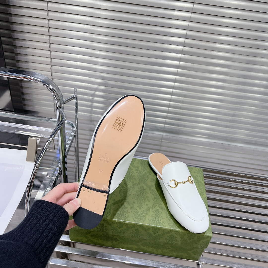 Gucci 423513 Women's Princetown Leather Slipper G53193 - Euro 34=US 3 - View 9