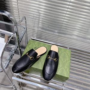 Gucci 423513 Women's Princetown Leather Slipper G53194 - Euro 34=US 3 - View 1