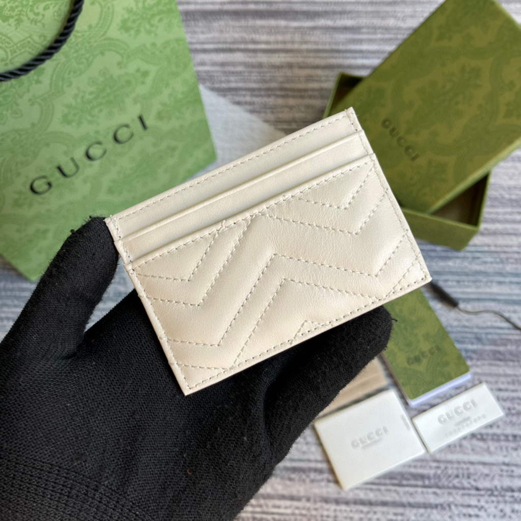 Gucci GG Marmont Card Case  443127 White