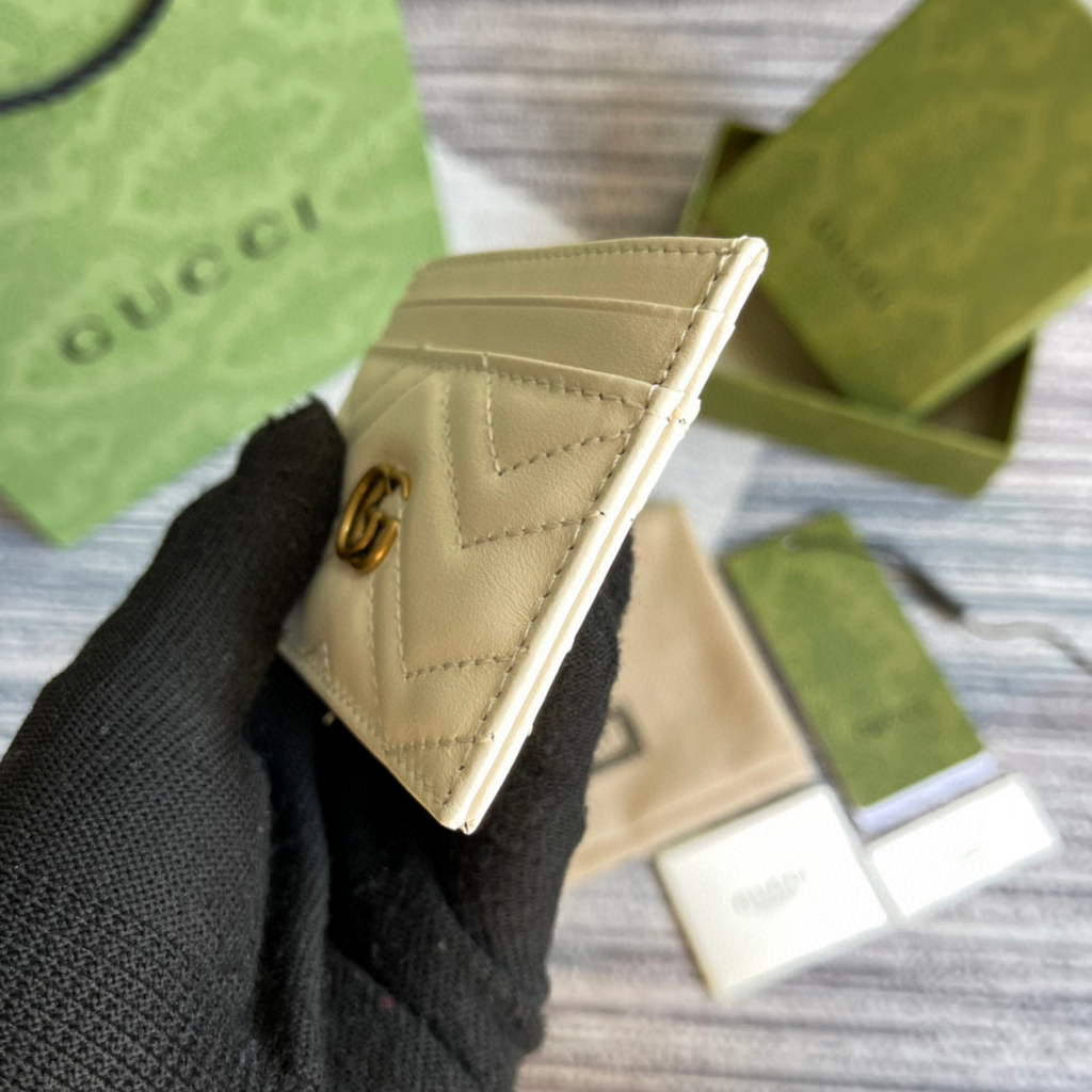 Gucci GG Marmont Card Case  443127 White