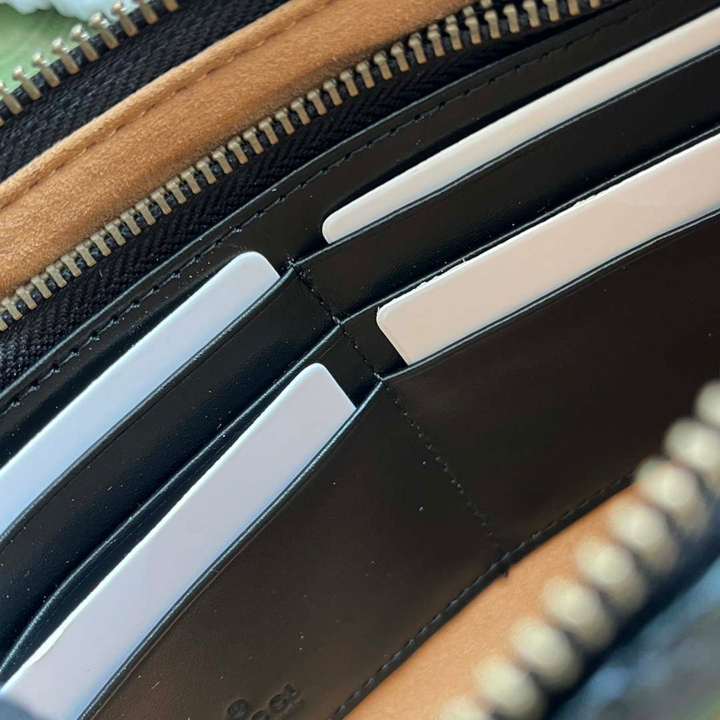 Gucci 443447 GG Marmmont wallet with chain Black leather