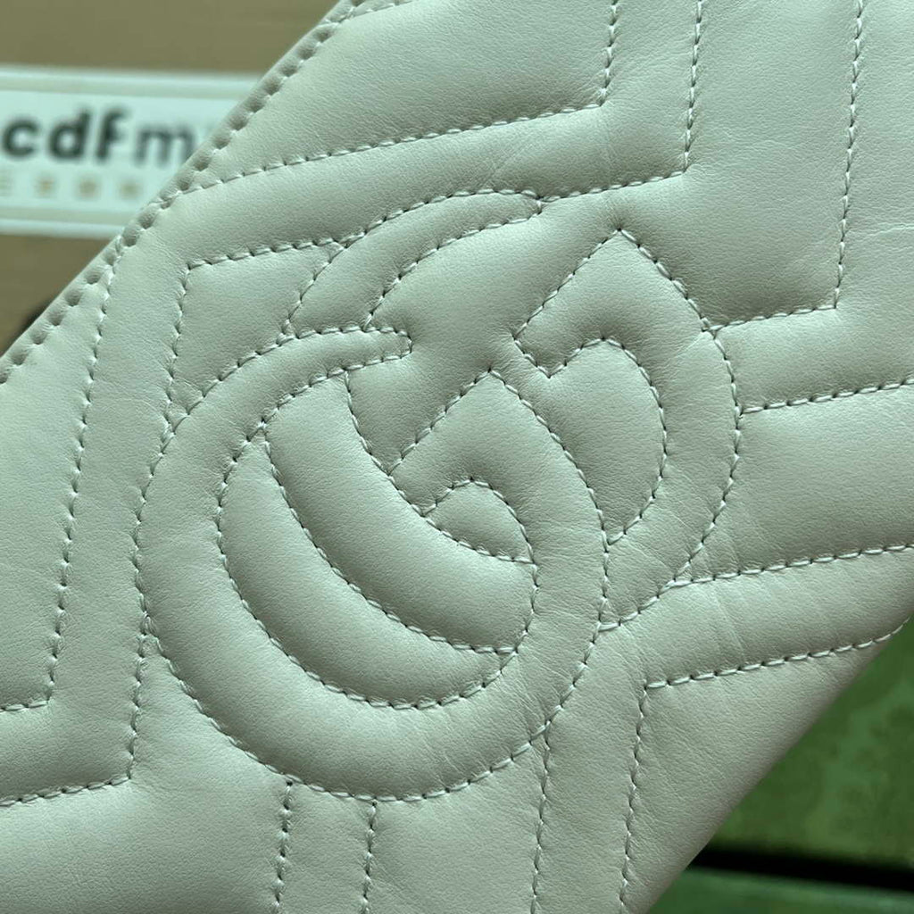 Gucci 443447 GG Marmmont wallet with chain White leather