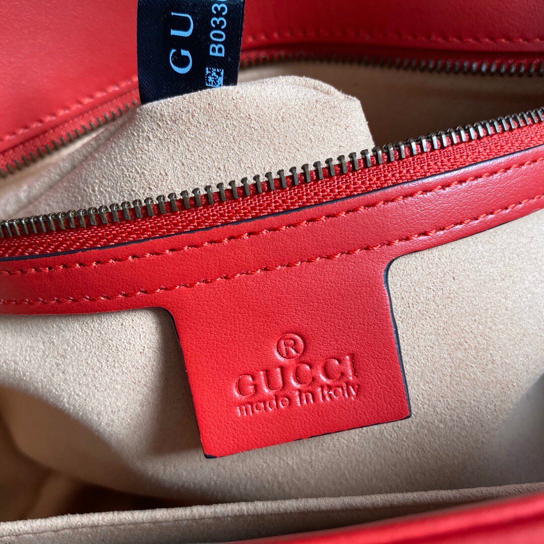 Gucci 443496 GG Marmont Medium Matelass¨¦ Shoulder Bag Red - luxibagsmall