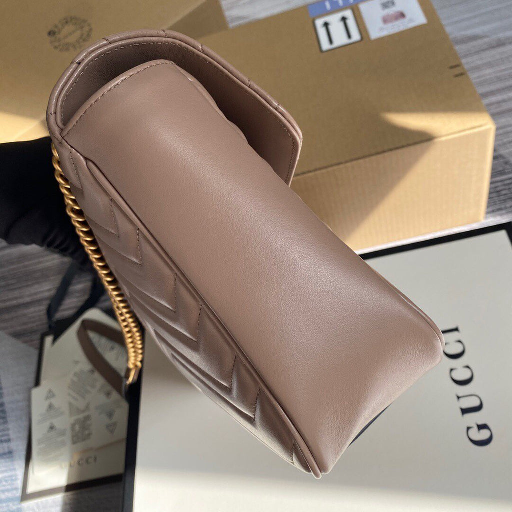 Gucci 443496 GG Marmont Medium Matelass¨¦ Shoulder Bag Light Pink - luxibagsmall