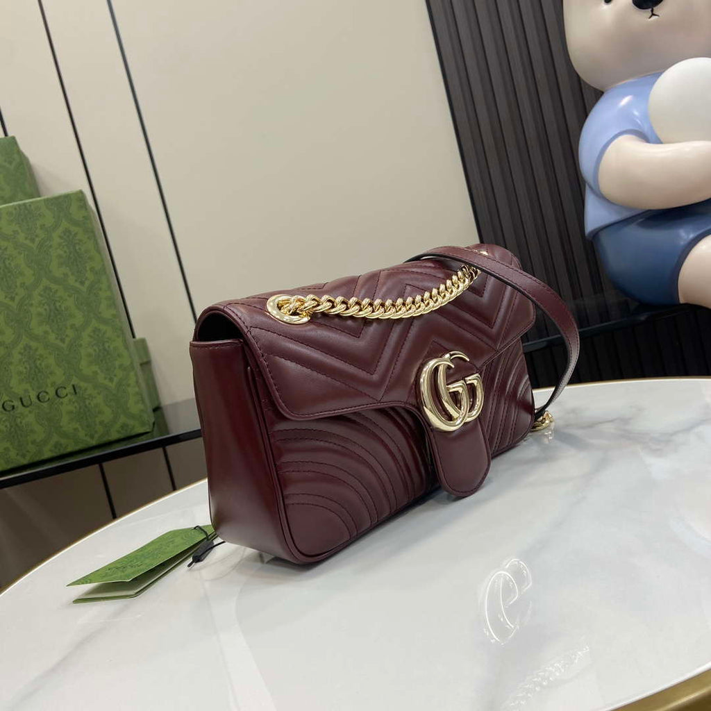 Gucci 443497 GG Marmont Matelass¨¦ shoulder Bag Dark Red