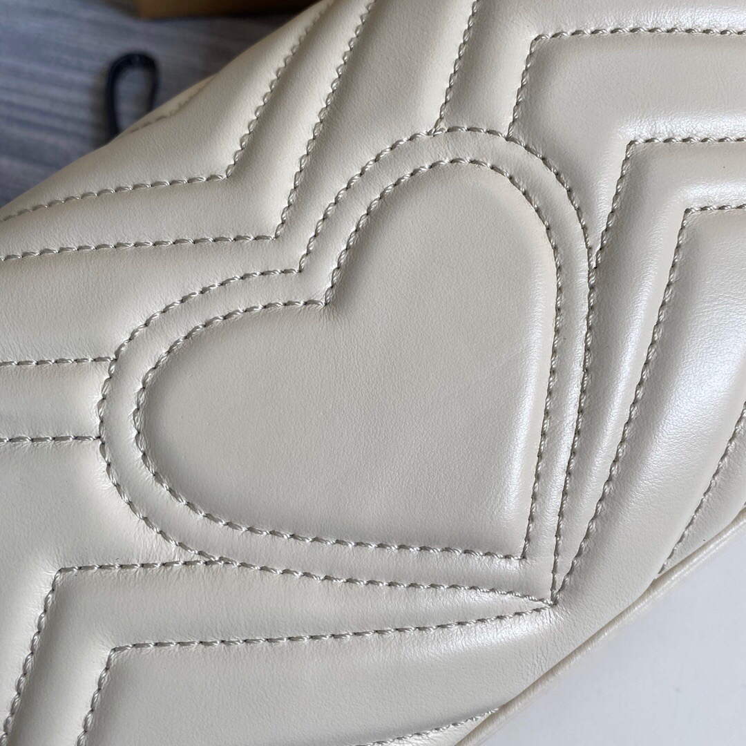 Gucci 446744 GG Marmont Matelass¨¦ Mini Bag White