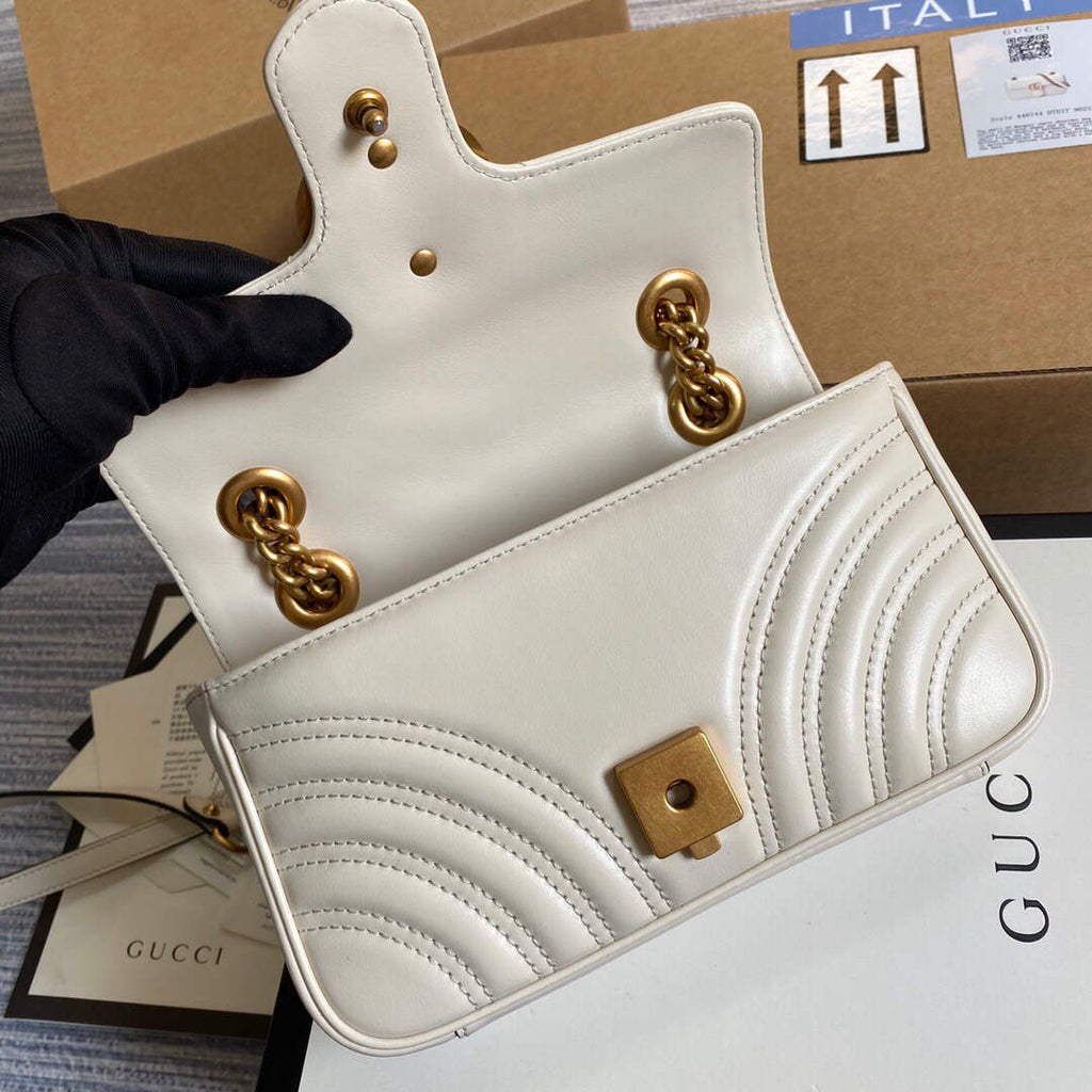 Gucci 446744 GG Marmont Matelass¨¦ Mini Bag White