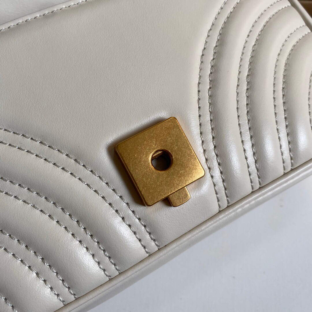 Gucci 446744 GG Marmont Matelass¨¦ Mini Bag White