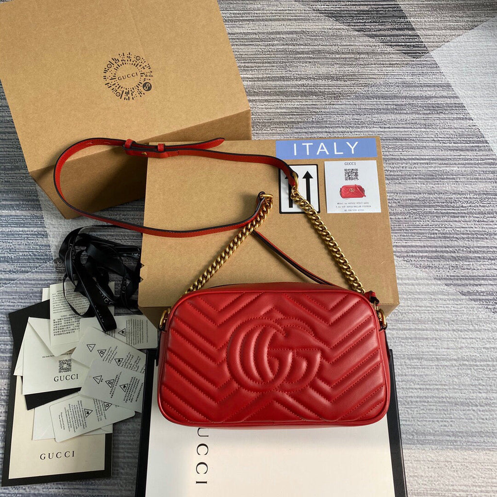 Gucci 447632 GG Marmont Small Matelass¨¦ Shoulder Bag Red