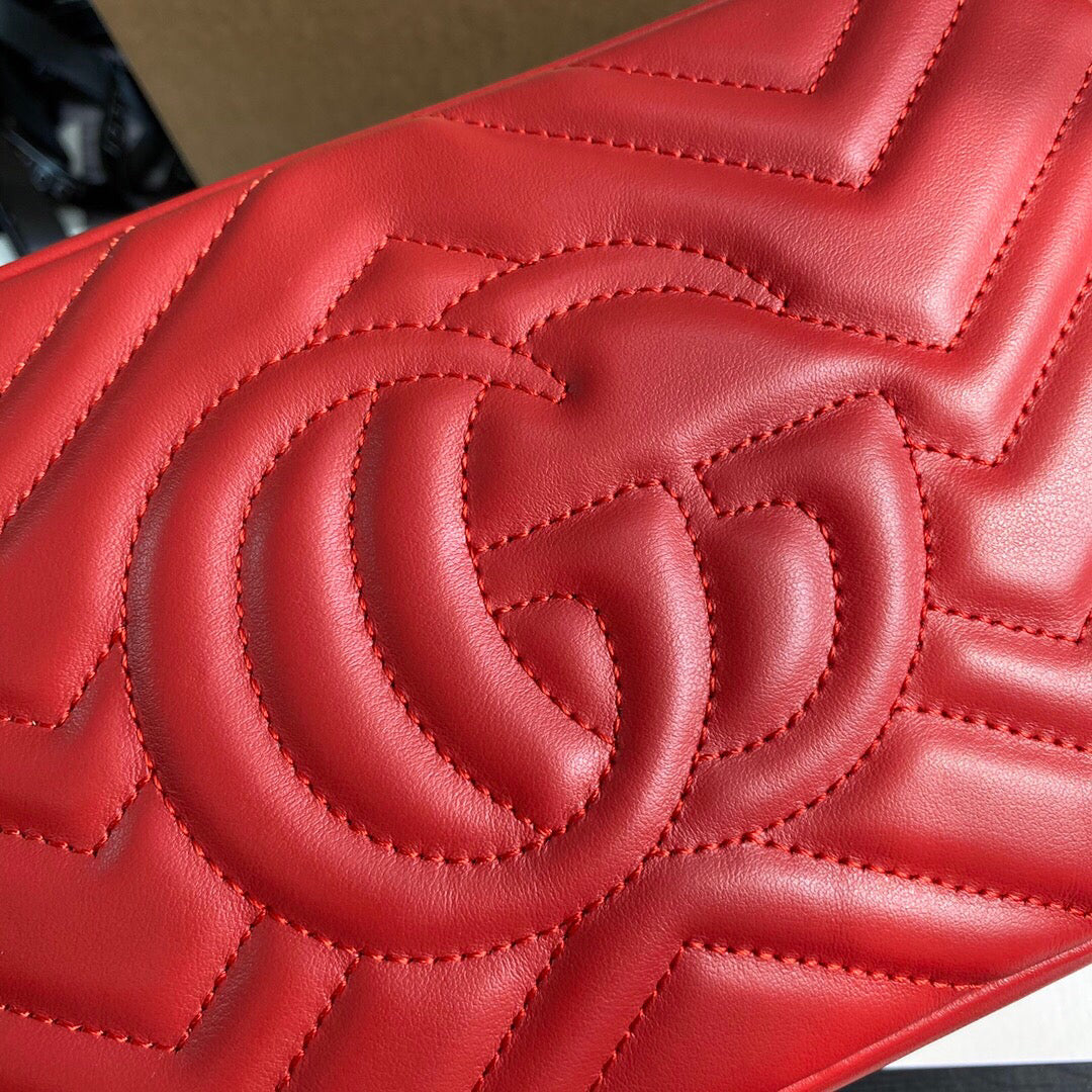 Gucci 447632 GG Marmont Small Matelass¨¦ Shoulder Bag Red