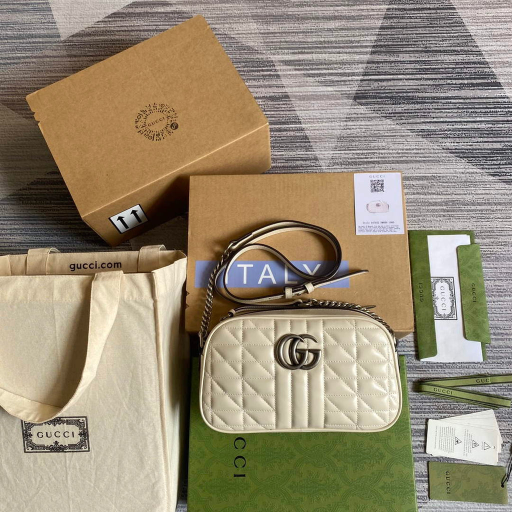 Gucci 447632 GG Marmont matelass¨¦ small shoulder bag White