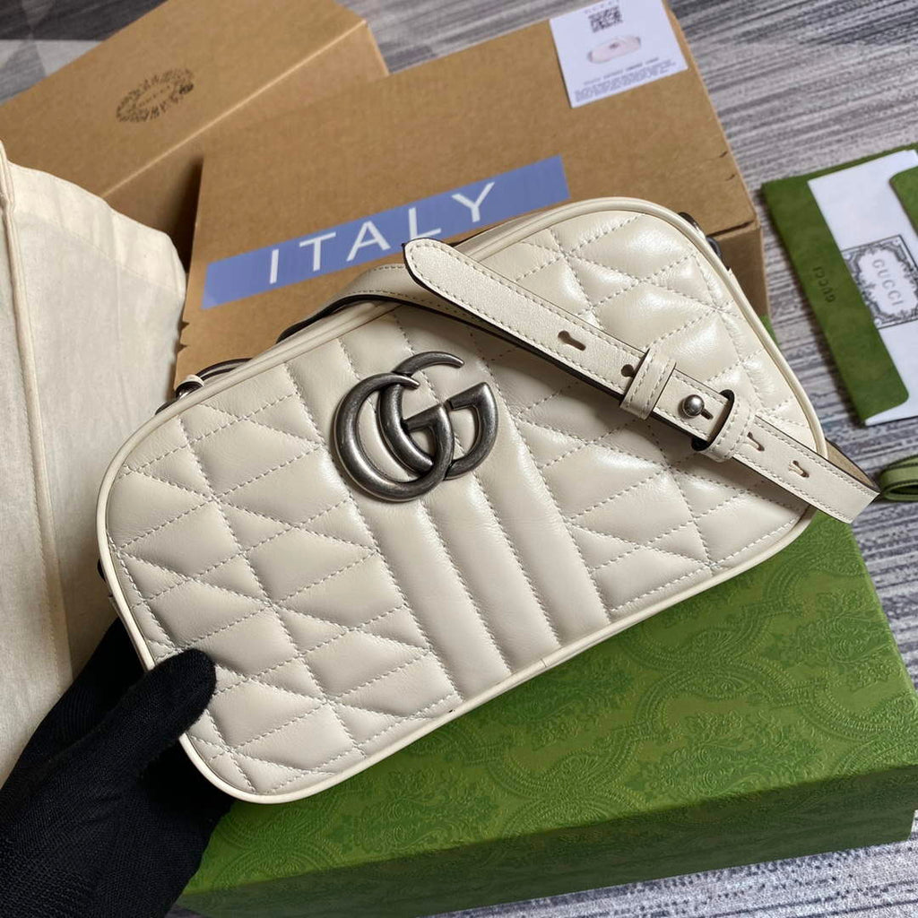 Gucci 447632 GG Marmont matelass¨¦ small shoulder bag White