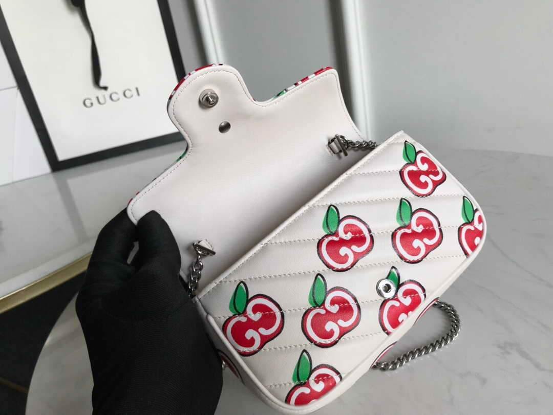 Gucci 447633 GG Marmont Super Mini Shoulder Bag White and Red - luxibagsmall