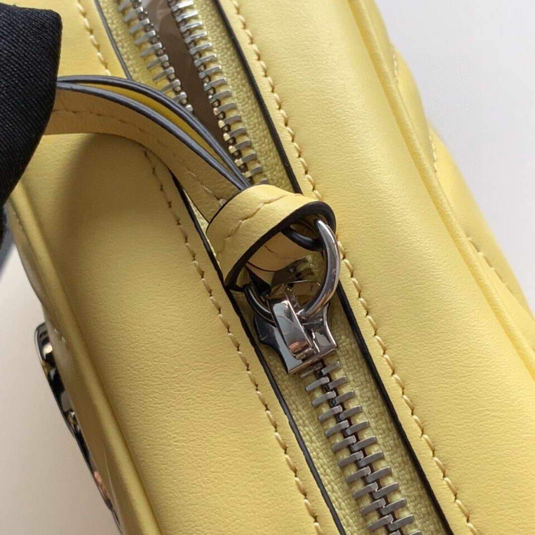 Gucci 448065 GG Marmont Matelass¨¦ Mini Bag Yellow - luxibagsmall