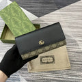 Gucci 456116 Bi-color GG Marmont continental wallet Beige and Black leather