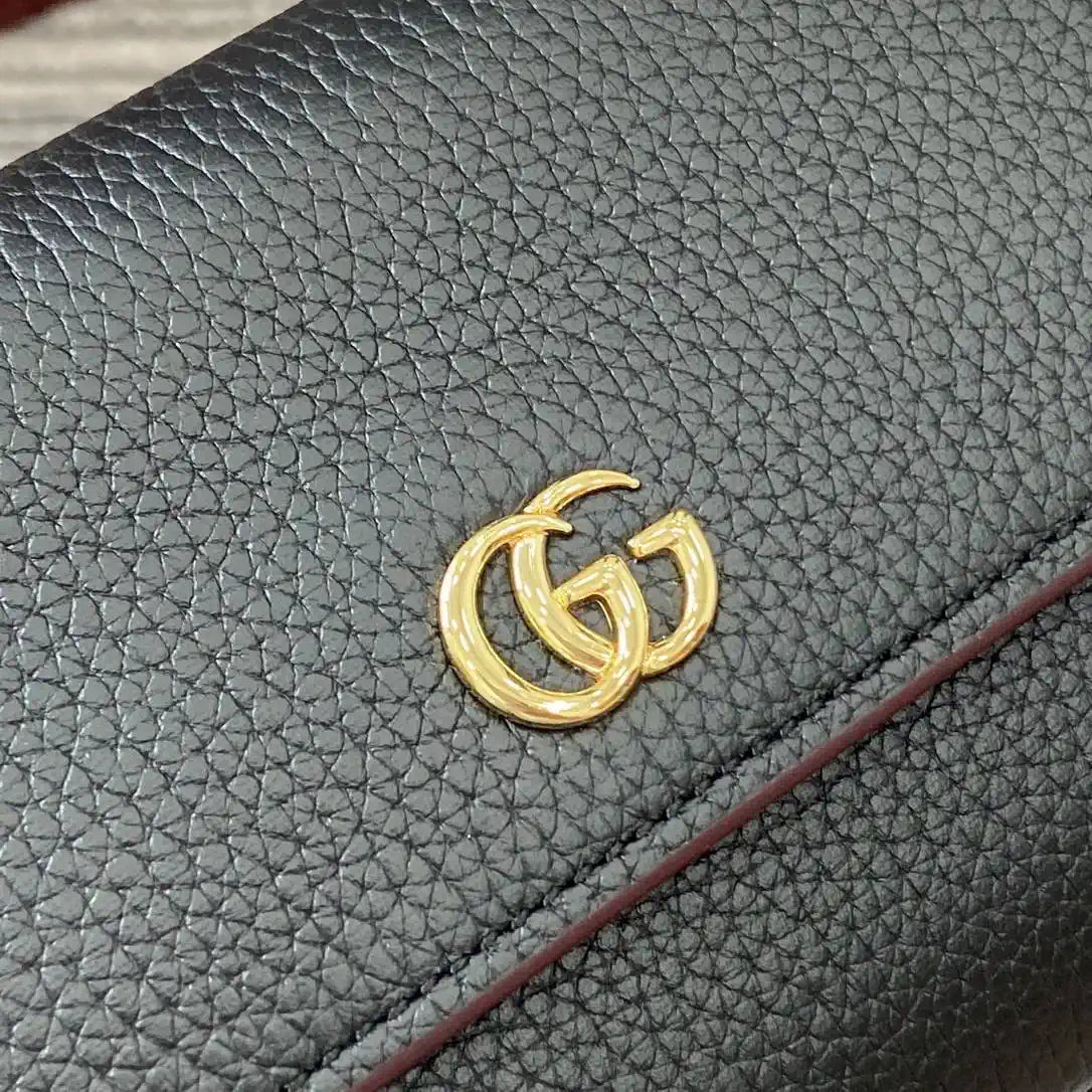 Gucci 456116 Bi-color GG Marmont continental wallet Black and red leather