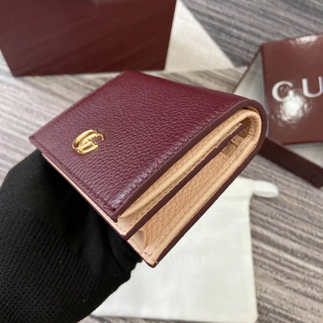 Gucci 456126  Bi-color GG Marmont small wallet Wind Red