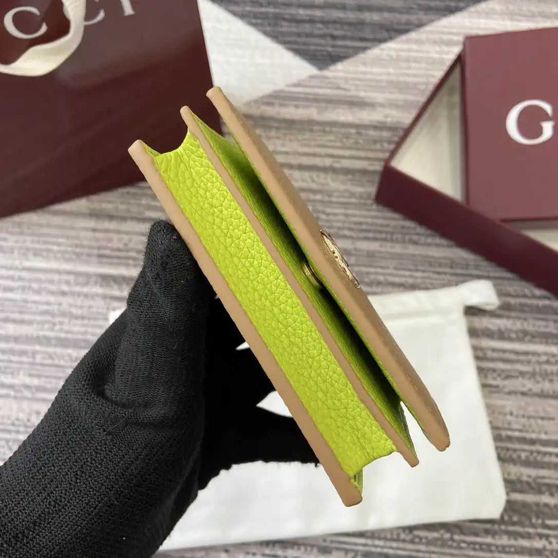 Gucci 456126  Bi-color GG Marmont small wallet Apricot