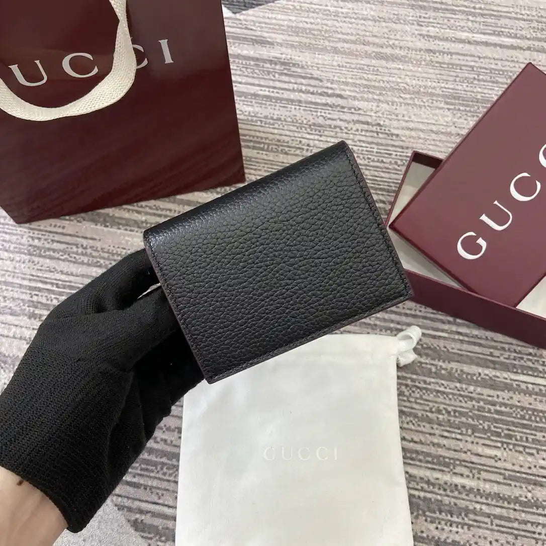 Gucci 456126  Bi-color GG Marmont small wallet Black